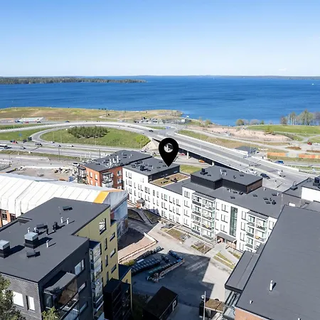 Modern 1br With Sauna & Balcony